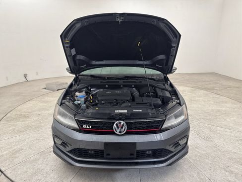 Used 2017 Volkswagen Jetta GLI FWD image 9
