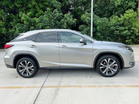 Certified 2022 Lexus RX 350 FWD w/ Premium Package image 8