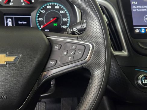 Used 2024 Chevrolet Malibu LT FWD image 29
