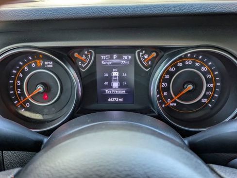 Used 2023 Jeep Gladiator Sport w/ Trailer Tow Package image 29