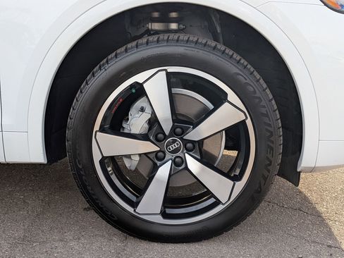 Used 2022 Audi Q5 2.0T Premium Plus w/ Premium Plus Package image 7