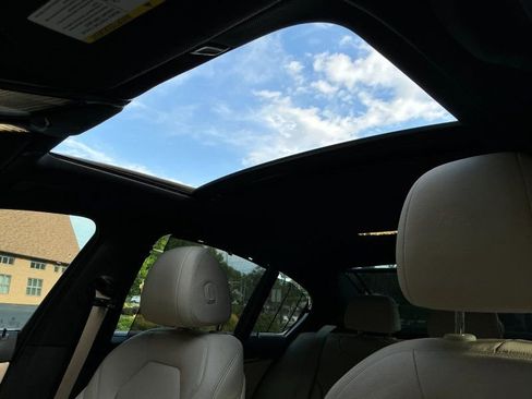 Used 2019 BMW 540i xDrive w/ Executive Package AWD/4WD image 9