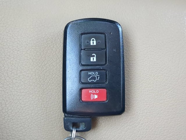 Used 2017 Toyota RAV4 Limited w/ All Weather Liner Package AWD/4WD image 35