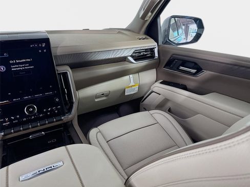 New 2026 GMC Yukon XL Denali AWD/4WD image 26