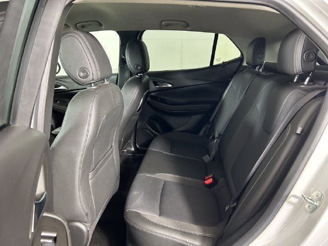 Used 2023 Buick Encore GX Preferred w/ Cold Weather Comfort Package AWD/4WD image 24