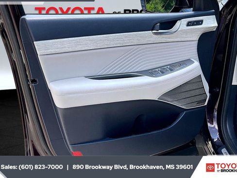 Used 2024 Hyundai Palisade Calligraphy AWD/4WD image 17