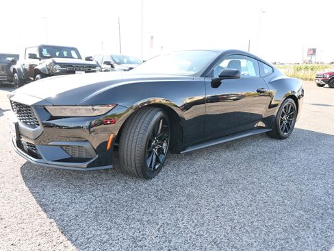 New 2025 Ford Mustang Premium image 8