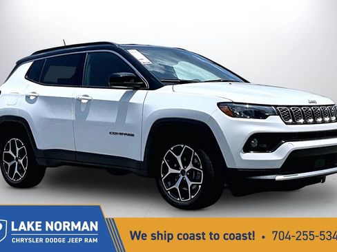 Certified 2025 Jeep Compass Limited AWD/4WD image 1