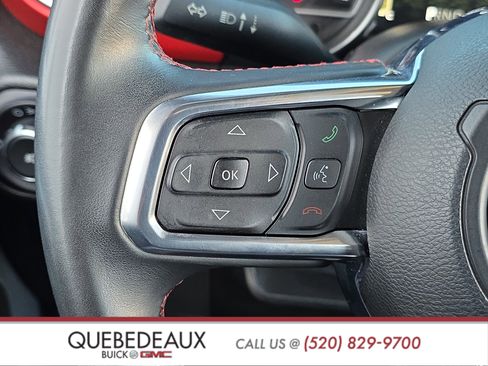 Used 2018 Jeep Wrangler Unlimited Rubicon AWD/4WD image 15