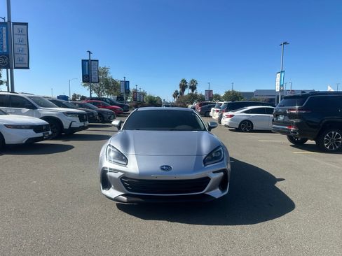 Used 2024 Subaru BRZ Limited RWD image 1
