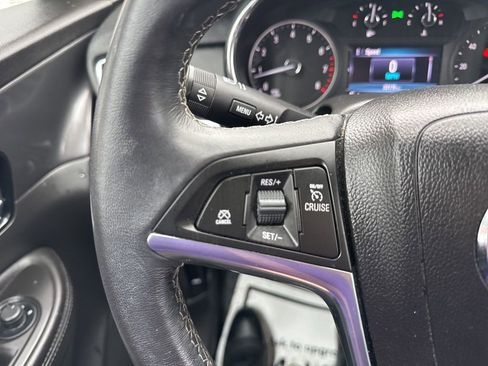 Certified 2022 Buick Encore Preferred w/ Safety Package image 19