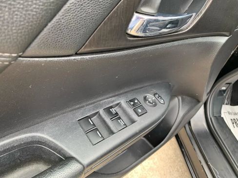 Used 2015 Honda Accord EX image 16