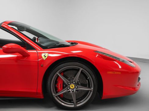 Certified 2014 Ferrari 458 Spider RWD image 11