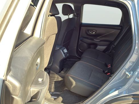 Used 2024 Honda HR-V Sport image 16