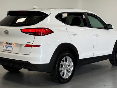 Used 2019 Hyundai Tucson SE AWD/4WD image 3