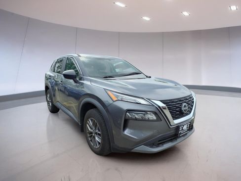 Used 2023 Nissan Rogue S AWD/4WD image 1