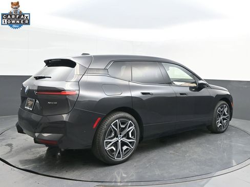 Used 2026 BMW iX xDrive45 AWD/4WD image 8