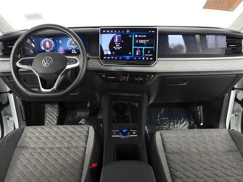 Used 2025 Volkswagen Tiguan S FWD image 24