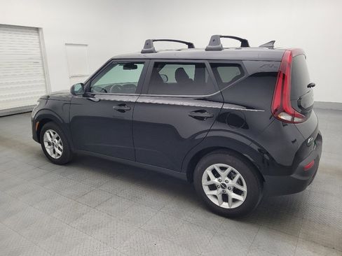 Used 2022 Kia Soul LX w/ Technology Package image 3