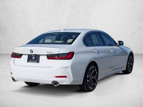 Used 2026 BMW 330i Sedan w/ Premium Package RWD image 2