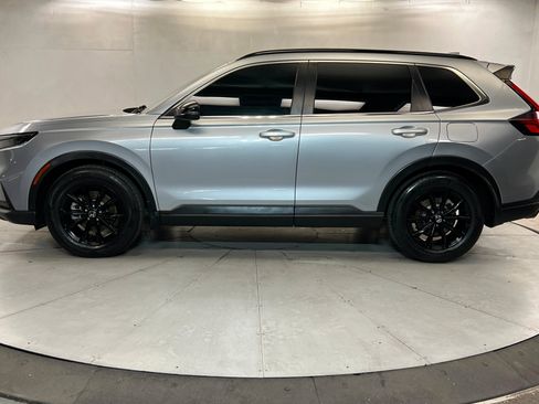Used 2024 Honda CR-V Sport image 2