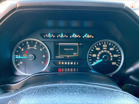 Used 2017 Ford F150 XLT w/ Equipment Group 301A Mid image 24