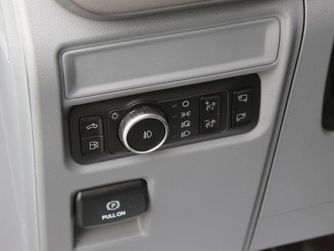 New 2025 Ford F150 XLT w/ Equipment Group 302A MID image 27