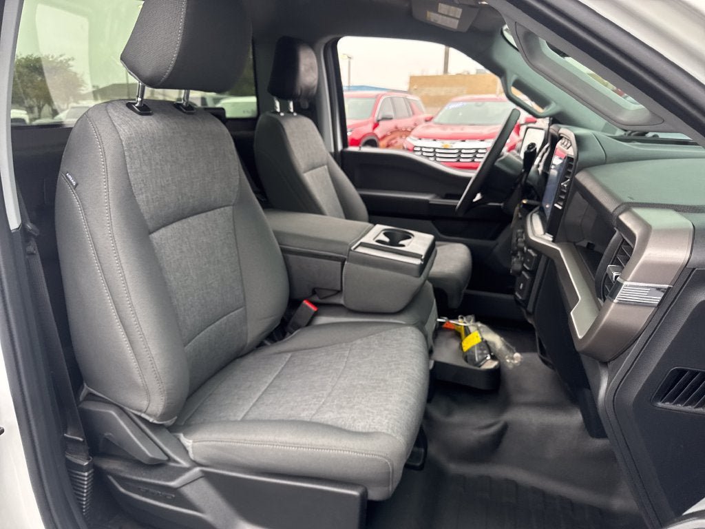 Used 2024 Ford F150 XL RWD image 11