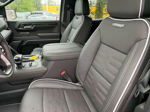 New 2026 GMC Sierra 1500 AT4X AWD/4WD image 19