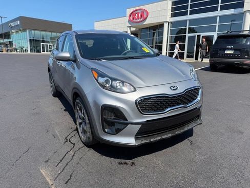 Certified 2022 Kia Sportage LX FWD image 4