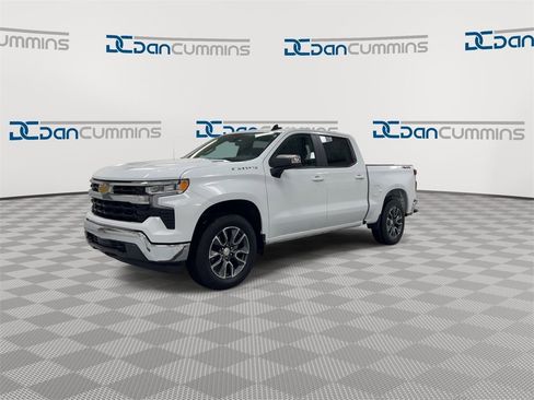Used 2025 Chevrolet Silverado 1500 LT image 4