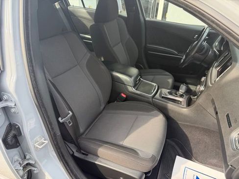 Used 2022 Dodge Charger SXT image 16
