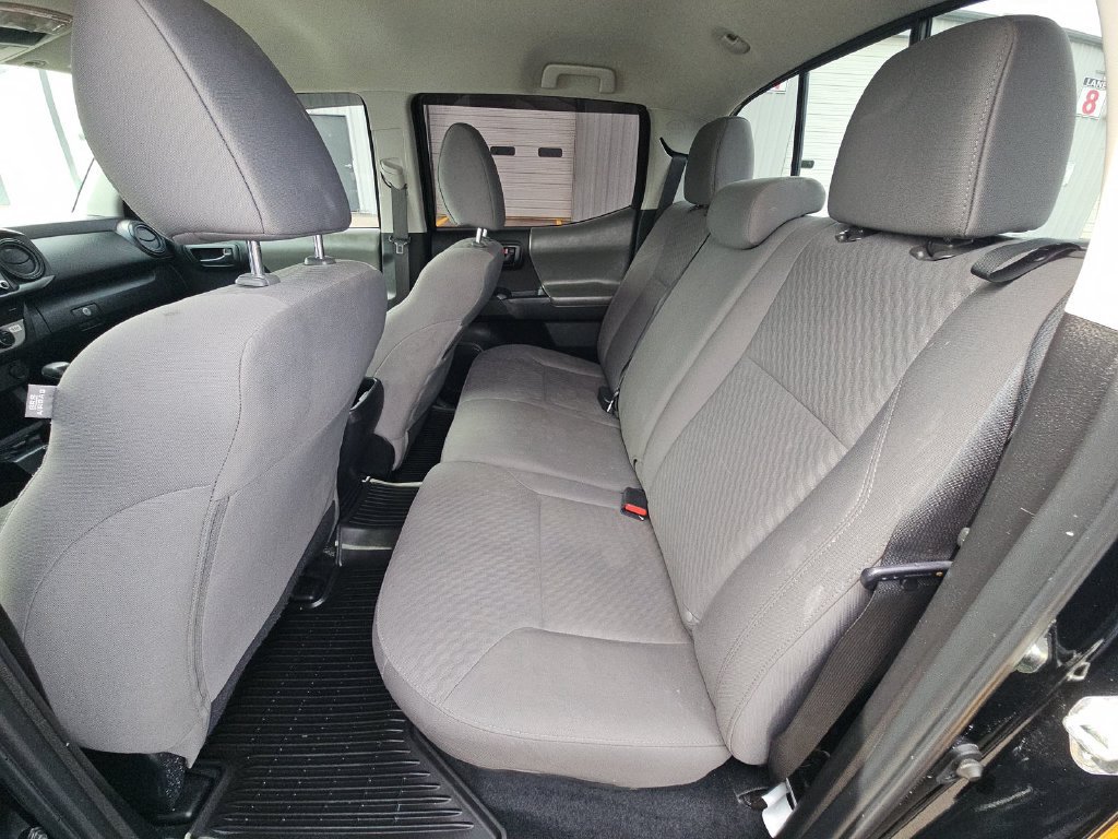 Used 2023 Toyota Tacoma SR AWD/4WD image 8