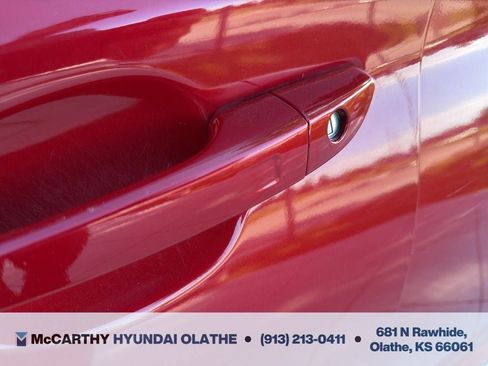Certified 2023 Hyundai Kona Limited FWD image 22