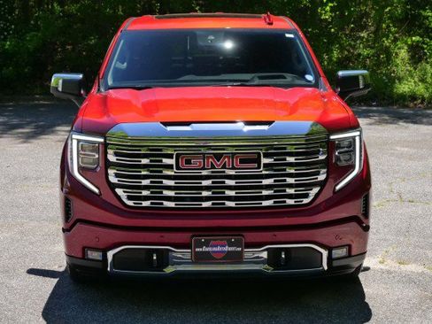 Used 2024 GMC Sierra 1500 Denali w/ Denali Reserve Package image 5