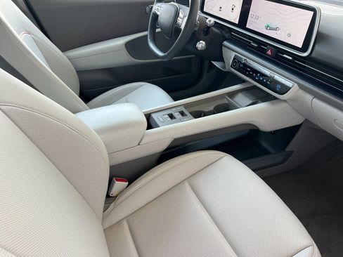 Used 2024 Hyundai Ioniq 6 SEL RWD image 15