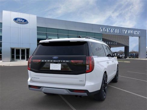 New 2025 Ford Expedition Max Platinum w/ Platinum Ultimate Package image 8