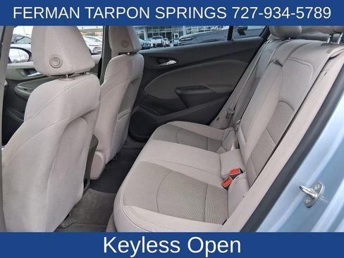 Used 2017 Chevrolet Cruze LT w/ Convenience Package image 15