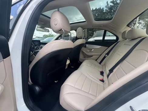 Used 2016 Mercedes-Benz C 300 Luxury image 12