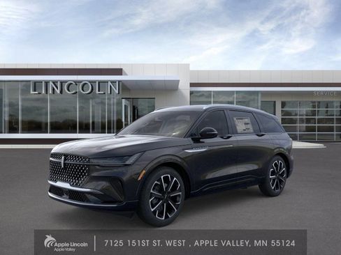New 2026 Lincoln Nautilus Reserve image 1
