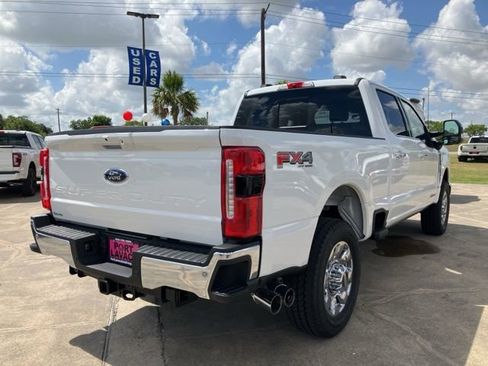 New 2025 Ford F250 Lariat w/ Lariat Ultimate Package image 8