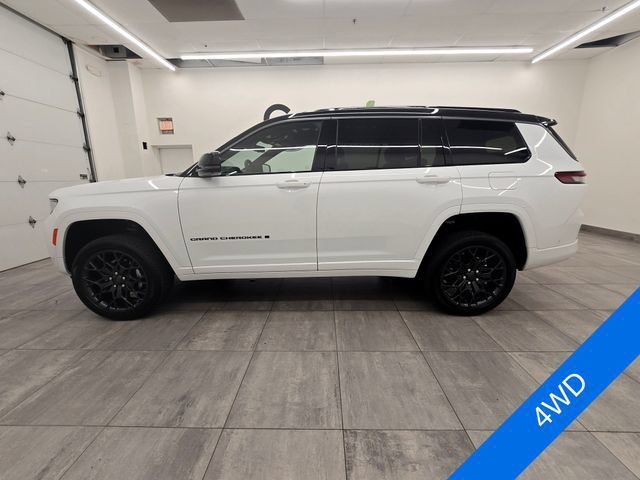 Used 2026 Jeep Grand Cherokee L Summit w/ Obsidian Package AWD/4WD image 2