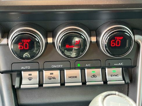 Used 2023 Toyota GR86 RWD image 15