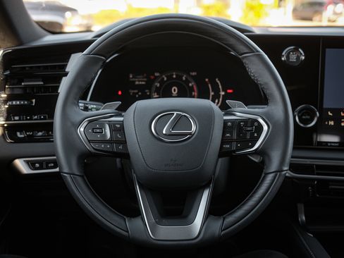 Used 2024 Lexus RX 350 Premium w/ Accessory Package image 17