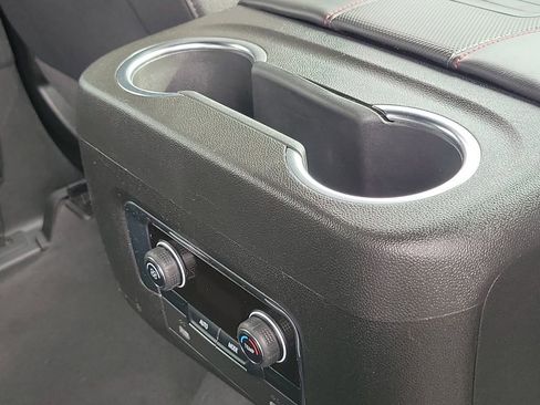 Used 2024 Chevrolet Suburban RST image 23