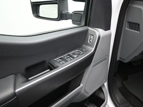 New 2026 Ford F350 XLT image 9