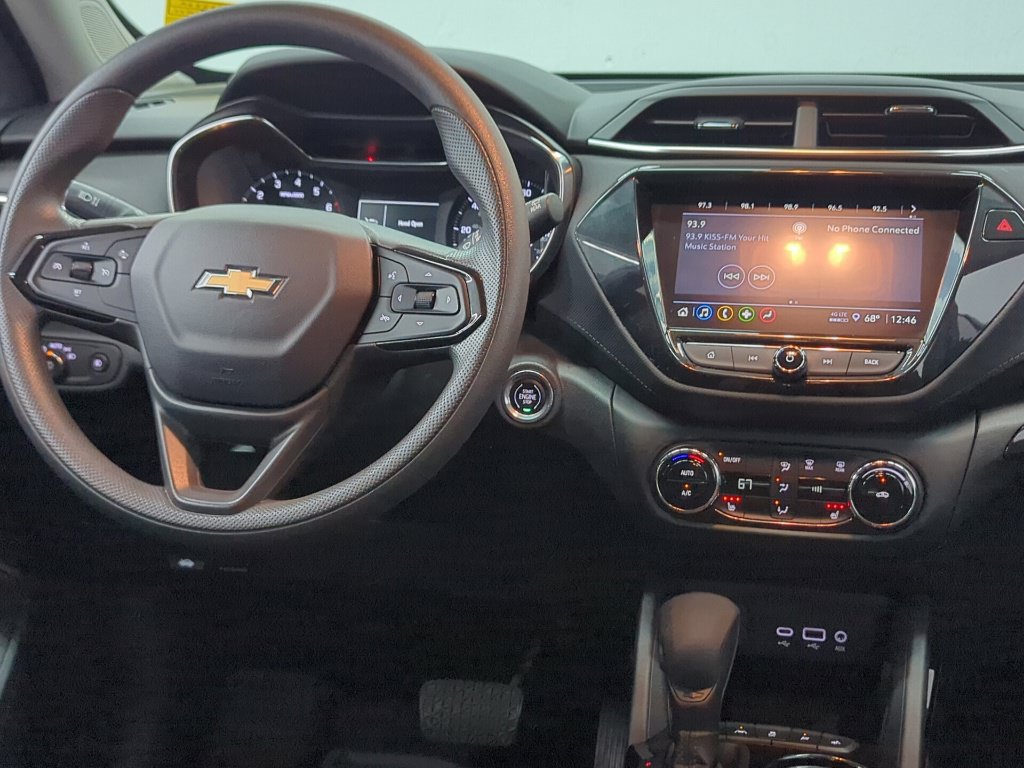 Used 2023 Chevrolet TrailBlazer LT w/ Convenience Package FWD image 29