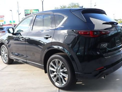 Used 2025 MAZDA CX-5 AWD 2.5 S w/ Premium Plus Pkg image 6