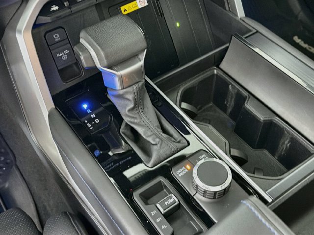 Used 2024 Toyota Tundra Platinum AWD/4WD image 20