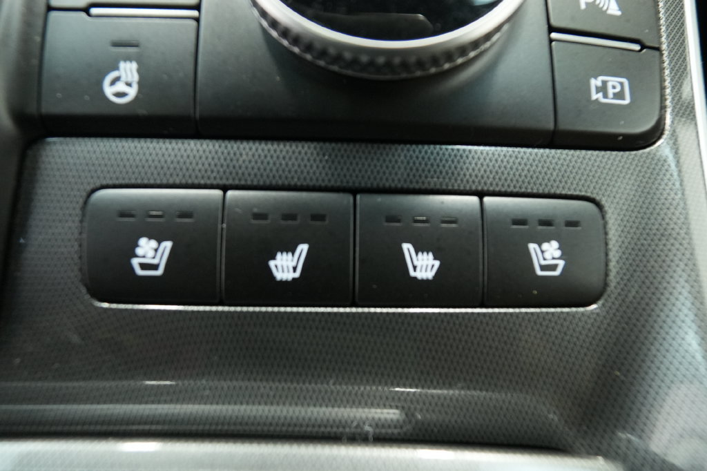 Used 2023 Hyundai Santa Fe Calligraphy AWD/4WD image 44